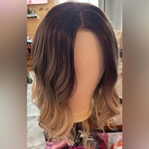 Luxury lacefront rooted blonde highest quality synthetic glueless wig. Kaylin